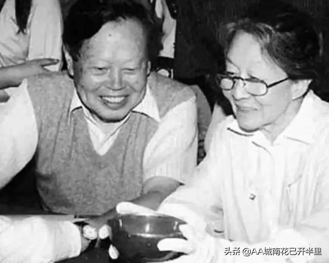 翁帆怀孕大肚照孕妇（翁帆怀孕大肚的图片）