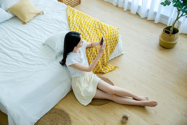 朋友圈多条动态合并了怎么发,朋友圈多条动态合并了怎么解决