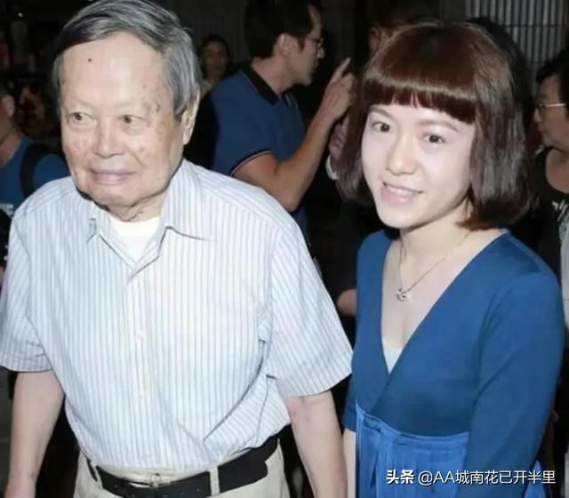 翁帆怀孕大肚照孕妇（翁帆怀孕大肚的图片）