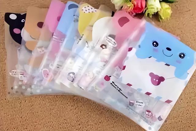 开个晨光文具店需要投资多少钱,在学校门口开个文具店需要投资多少钱