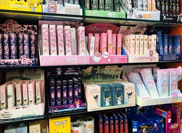 开个晨光文具店需要投资多少钱,在学校门口开个文具店需要投资多少钱