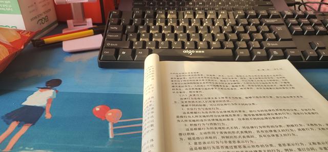 快递客服工作内容及职责（快递客服人员工作职责）