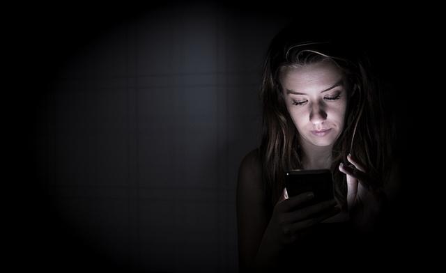 iphone手机看网站中了病毒,苹果手机看网站中病毒怎么办