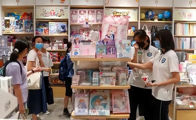 开个晨光文具店需要投资多少钱,在学校门口开个文具店需要投资多少钱