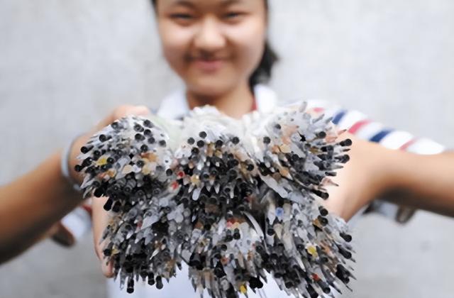 开个晨光文具店需要投资多少钱,在学校门口开个文具店需要投资多少钱