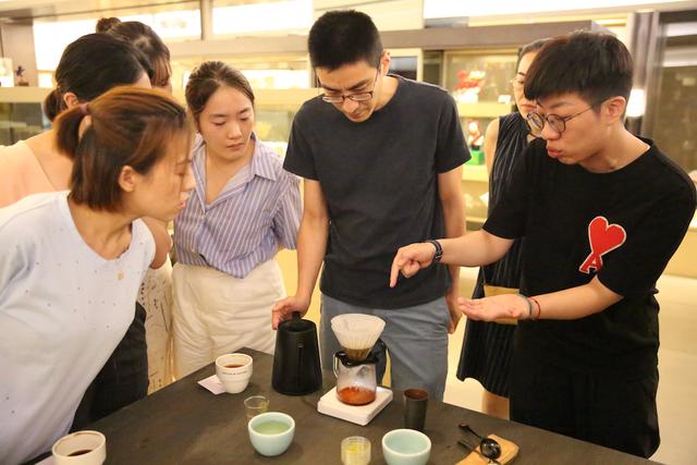 手冲是什么意思污网络用语,打手冲是什么意思污