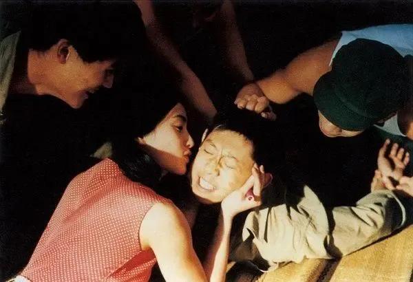 阳光灿烂的日子7分26秒观看免费,阳光灿烂的日子7分26秒观看全集