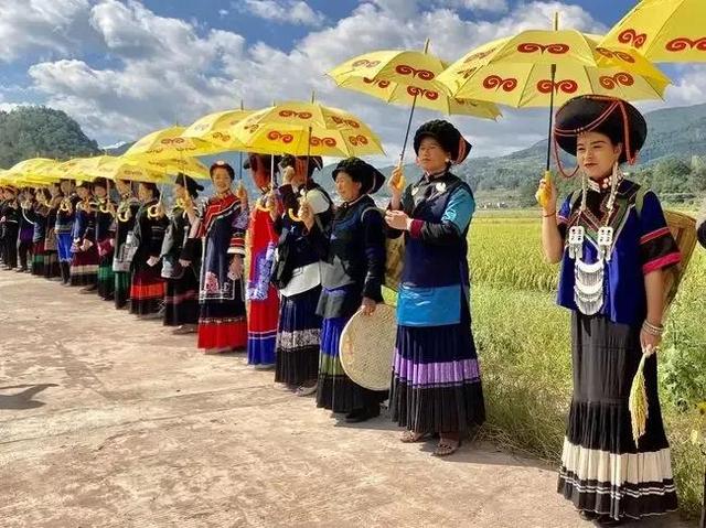 和彝族女孩交往要注意什么问题,和彝族女孩交往要注意什么问题吗