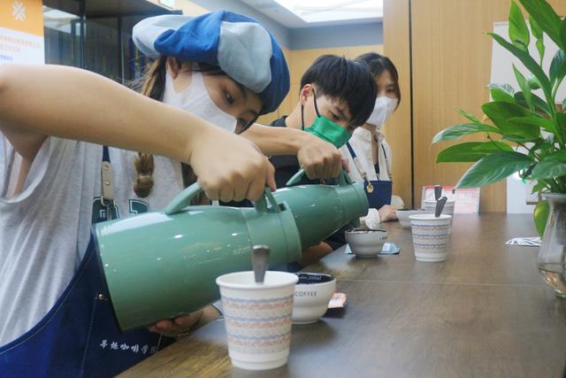 大学生50个创业小想法,大学生50个创业小想法视频