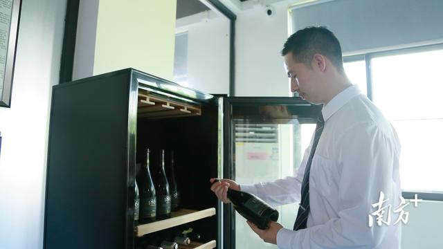 新兴职业有哪些英语,新兴职业有哪些英语专业