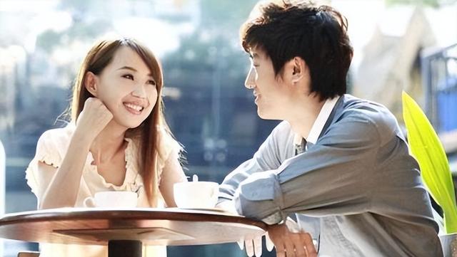 恋爱初期肢体接触时间表(暧昧期身体接触顺序),恋爱时期肢体接触阶段