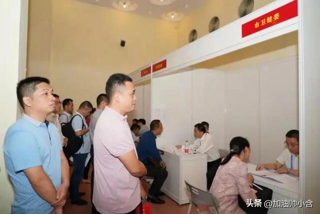 优秀团干部主要事迹300字大学生,优秀团干部主要事迹300字大学生怎么写