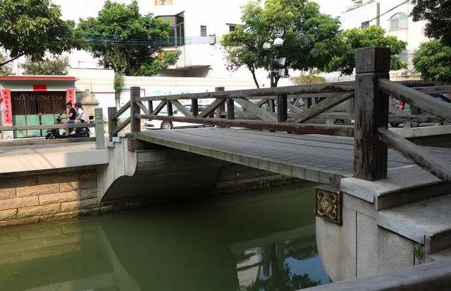 复数z上面一横是什么意思，复数Z上面一横表示什么