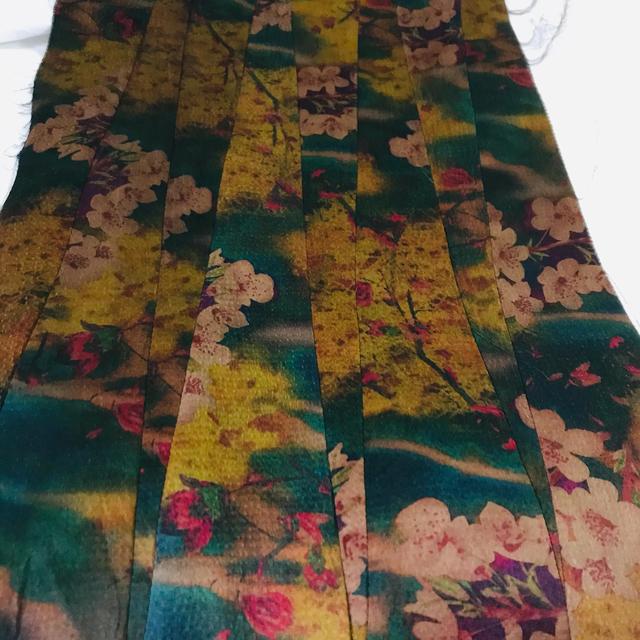 香云纱老料和新料区别大吗,香云纱是老料好还是新料好