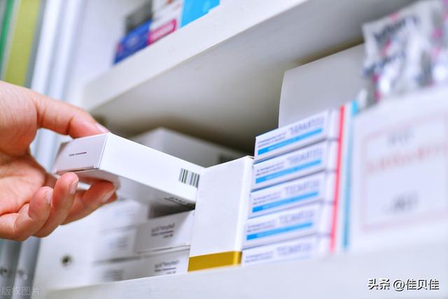 开药店一年能挣20万不亏本,开药店一年能赚10万吗