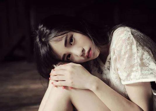 拼多多好评返现的钱在哪里找,拼多多好评返现的钱在哪里找得到