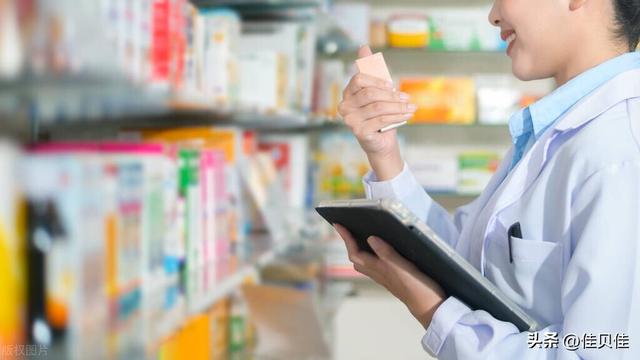 开药店一年能挣20万不亏本,开药店一年能赚10万吗