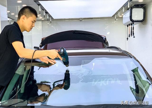 S店给的汽车赠品，哪些才有用？没用的就别要了！"