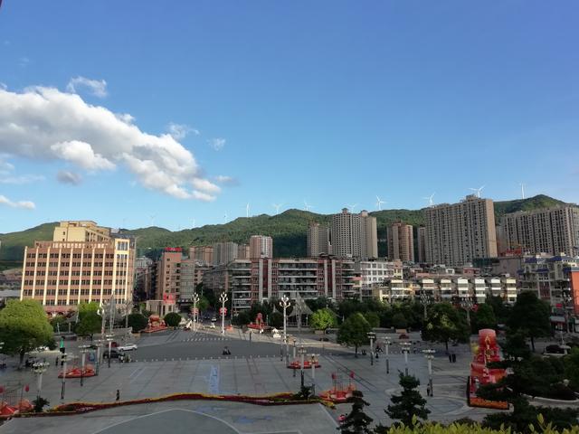 自己束缚自己被朋友带走的小说,自己束缚自己被朋友带走的小说推荐