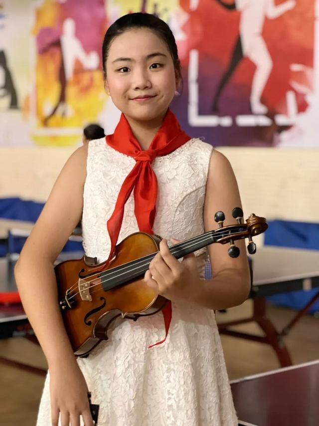 少先队二星章主要事迹简介怎么写8800字，少先队二星章主要事迹简介怎么写8800字左右