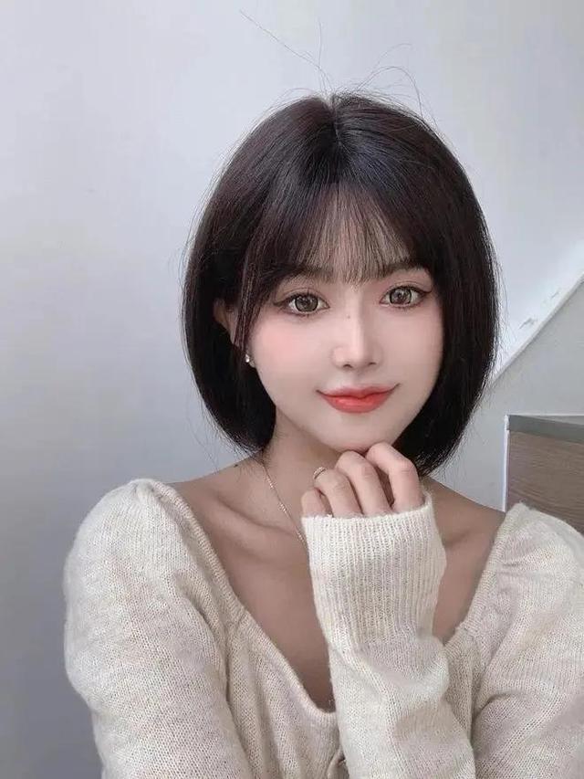 女短发发型图片大全2022减龄,女短发发型图片大全2022减龄圆脸