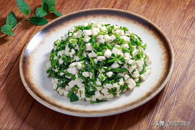 香椿木为什么叫降龙木,香椿木手串