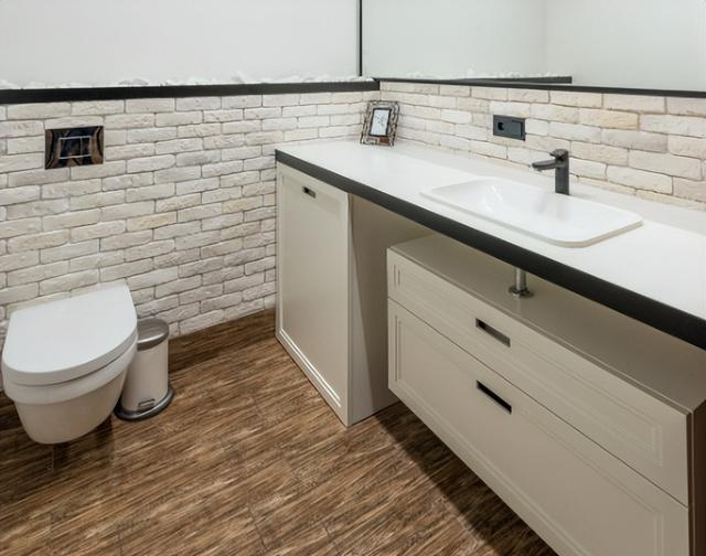 防水补漏上门检查大概多少钱,上门补漏收费