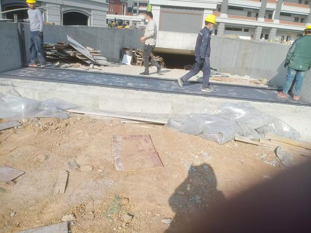 防汛挡水板生产厂家,防汛挡水板生产厂家锦辉