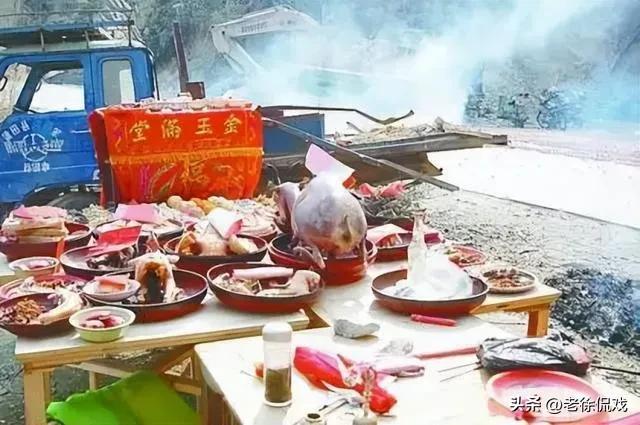 打牙祭是什么地方的方言,打牙祭是哪里的方言