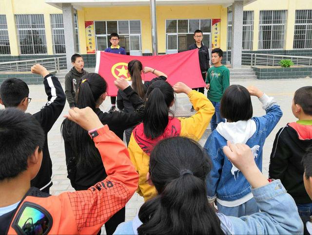 团员有什么用吗,我想退了,团员有什么用吗,我想退了团费多少钱