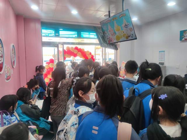 在奶茶加盟费多少,奶茶加盟费多少