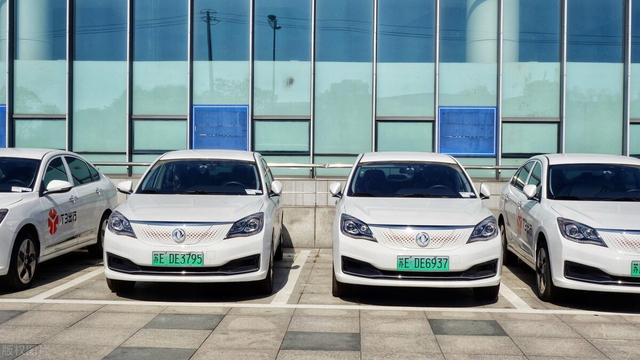 T3出行，价格还可以，但是两大缺点实在难以忍受，建议平台优化