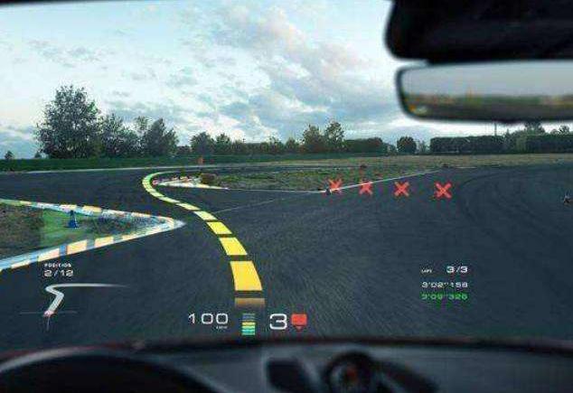 现起自驾可远离手机地图了，“导航云屏”打响，道路信息一清二楚