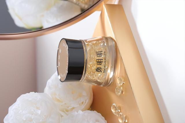 玫瑰精油的功效与作用及使用方法,玫瑰精油的使用方法