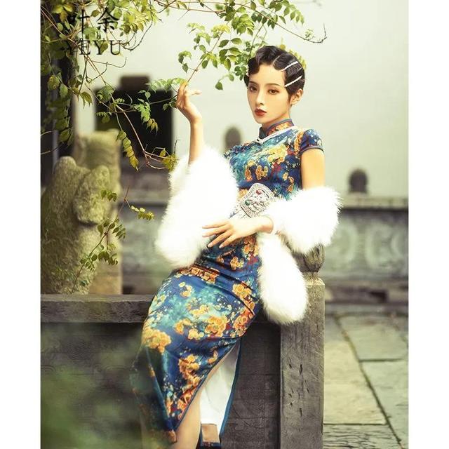 他亲我的时候,他亲我一下是什么意思啊