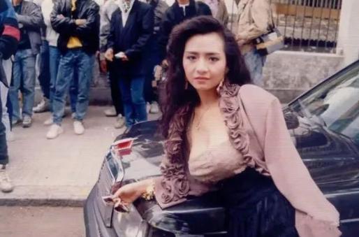 钟丽缇,钟丽缇简历个人简介