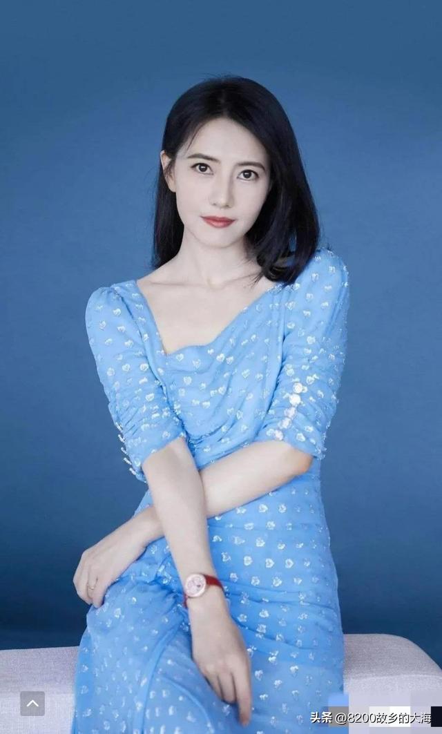 抖音上多想再看你一眼是啥歌,滚烫的心，抖音多想再看你一眼什么歌