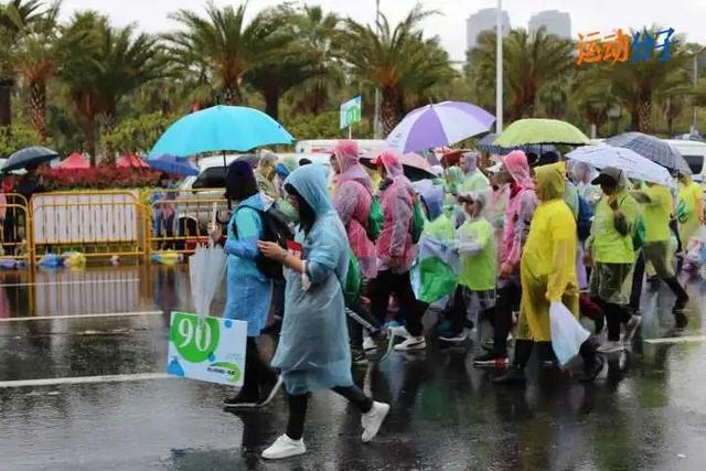 下雨天跑步好吗空气好吗，下雨天跑步好吗空气好吗女生